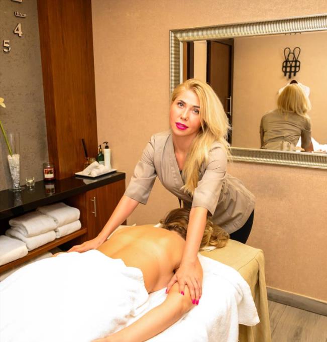 Swedish Massage in Colaba Mumbai